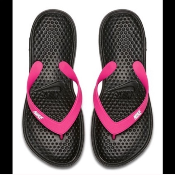 nike solay flip flop sandal